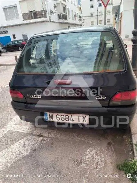 2000 Renault Clio