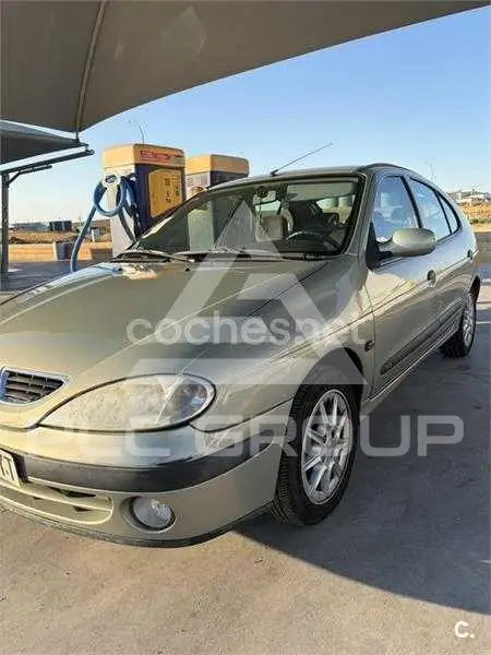 2000 Renault Megane