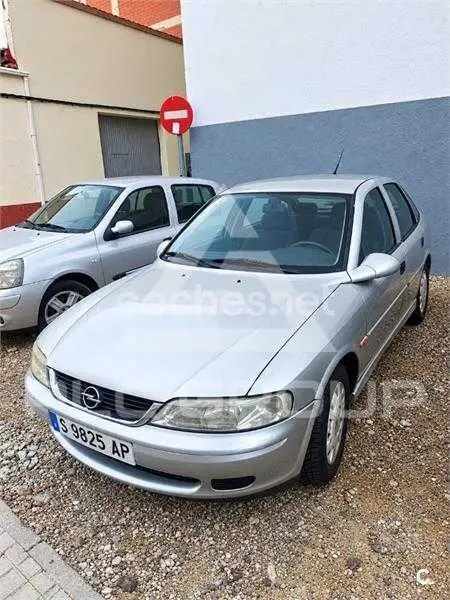 2000 Opel Vectra