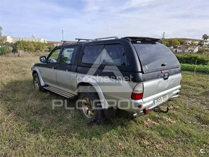 2001 Mitsubishi L200