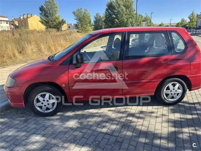 2001 Mitsubishi 