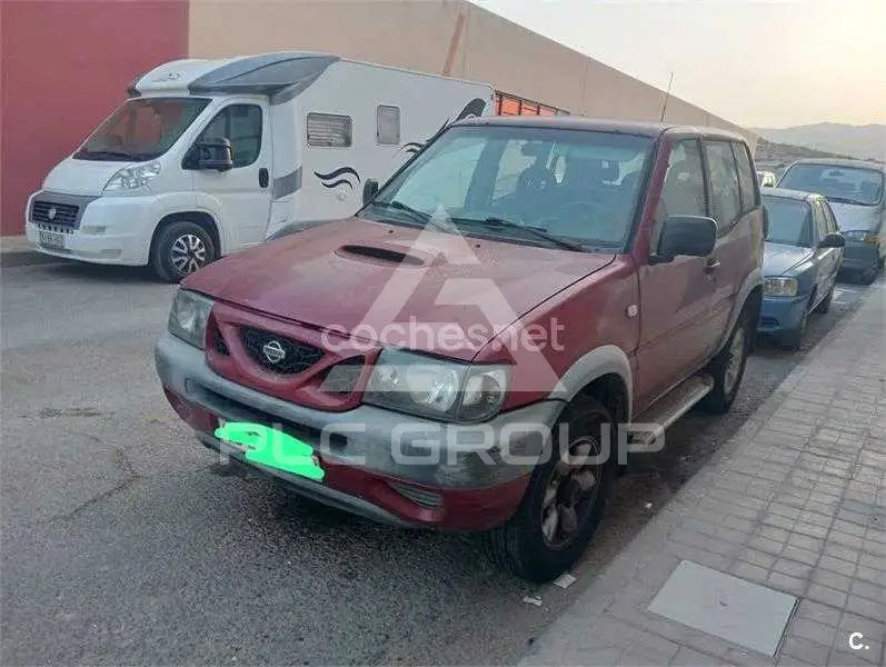 2001 Nissan Terrano