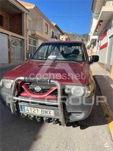 2001 Nissan Terrano