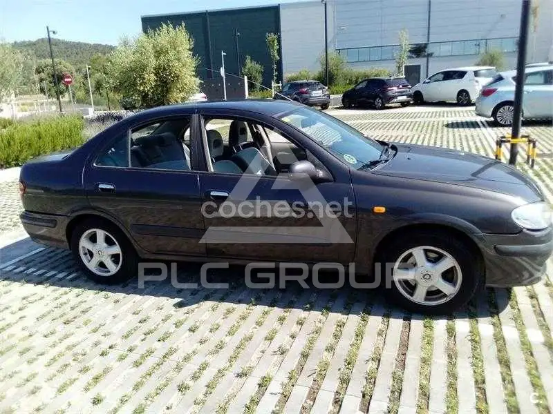 2001 Nissan ALMERA
