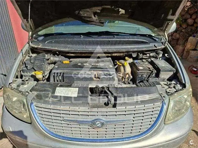 2001 Chrysler VOYAGER