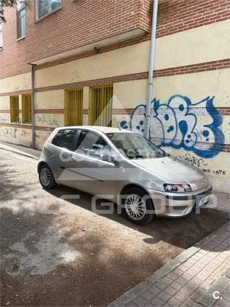 2001 Fiat Punto