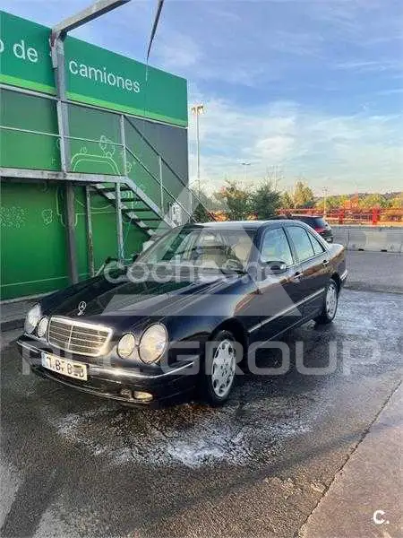 2001 Mercedes Benz E-Class