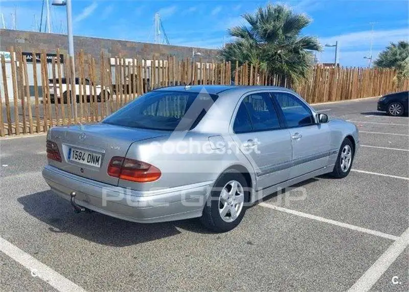 2001 Mercedes Benz E-Class