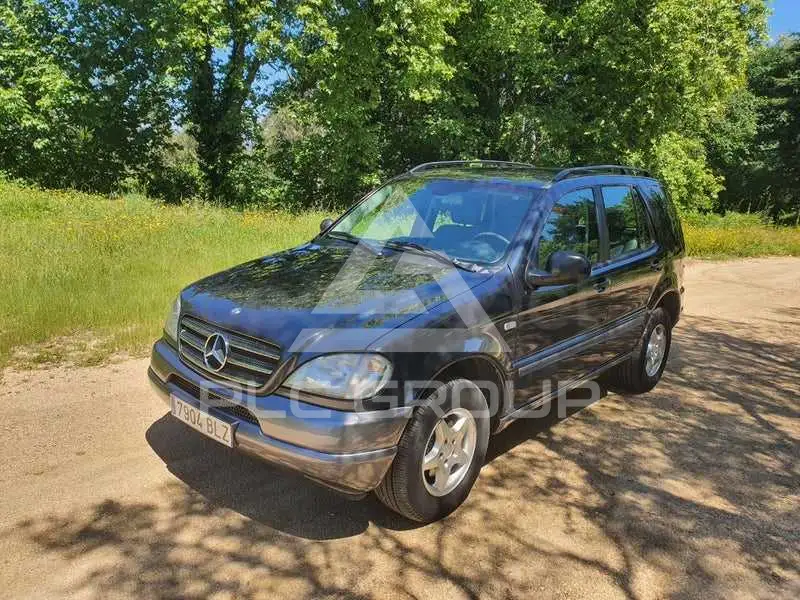 2001 Mercedes Benz M-Class