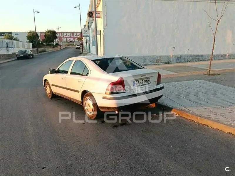2001 Volvo S60