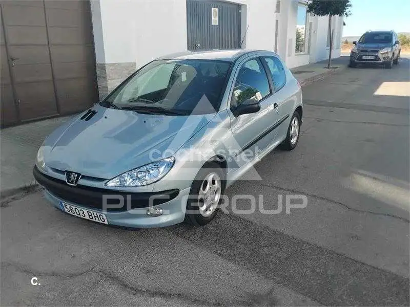2001 Peugeot 206