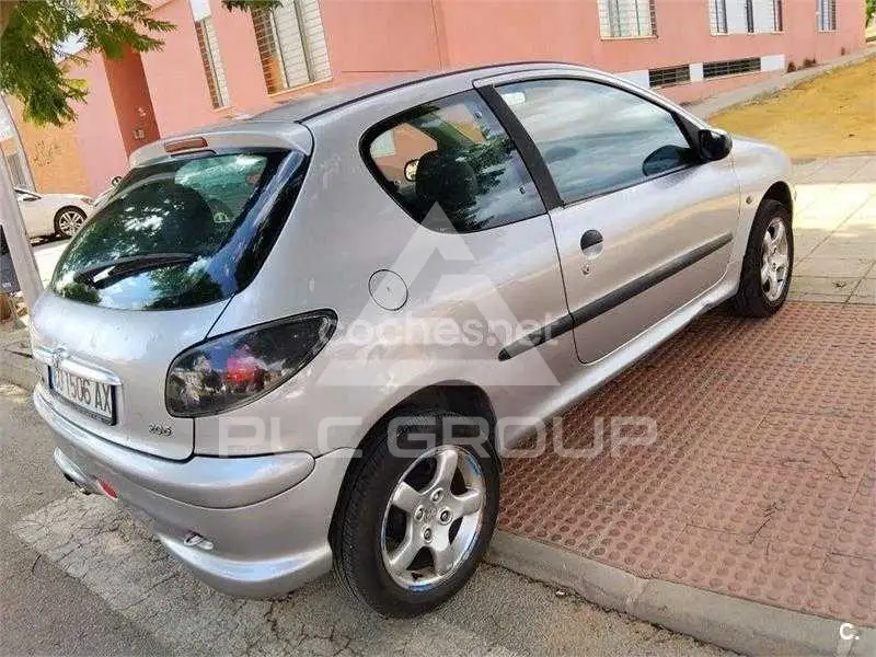 2001 Peugeot 206
