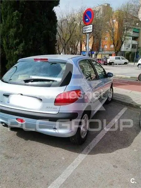 2001 Peugeot 206
