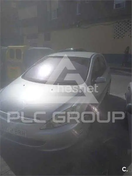 2001 Peugeot 307