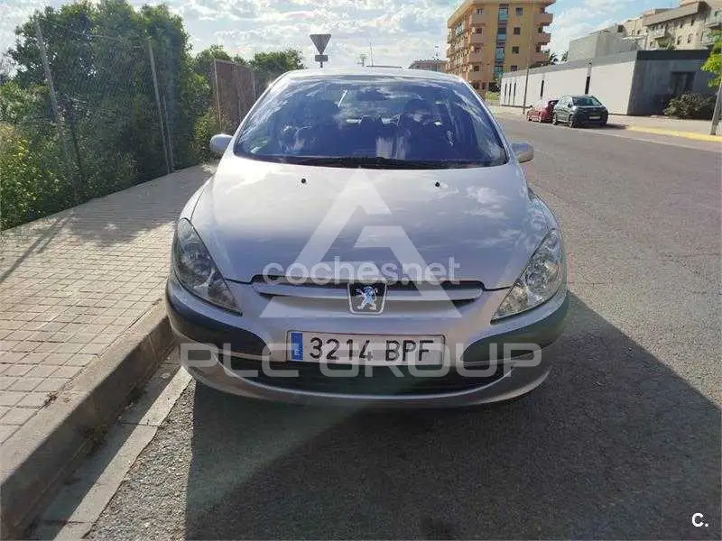 2001 Peugeot 307