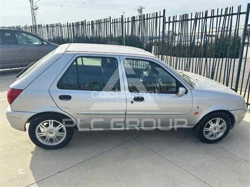 2001 Ford FIESTA