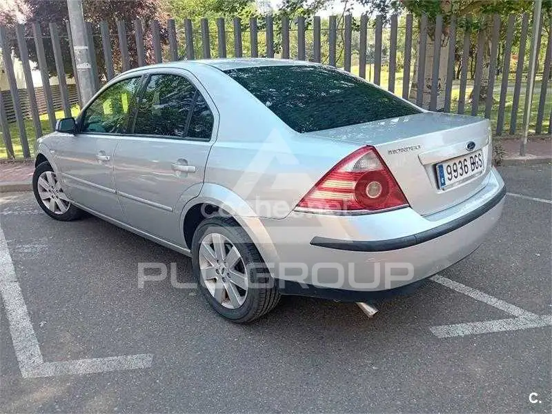 2001 Ford Mondeo