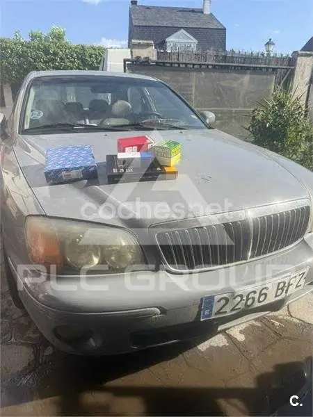 2001 Hyundai XG
