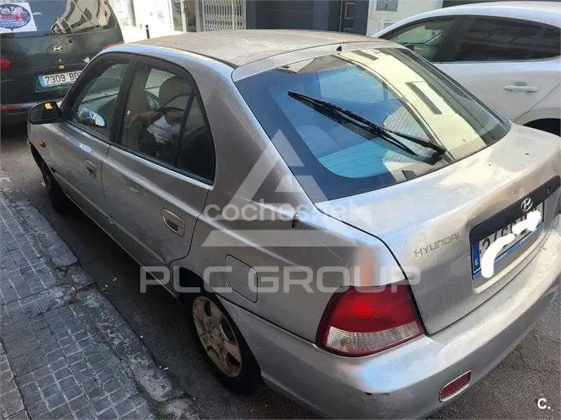 2001 Hyundai Accent