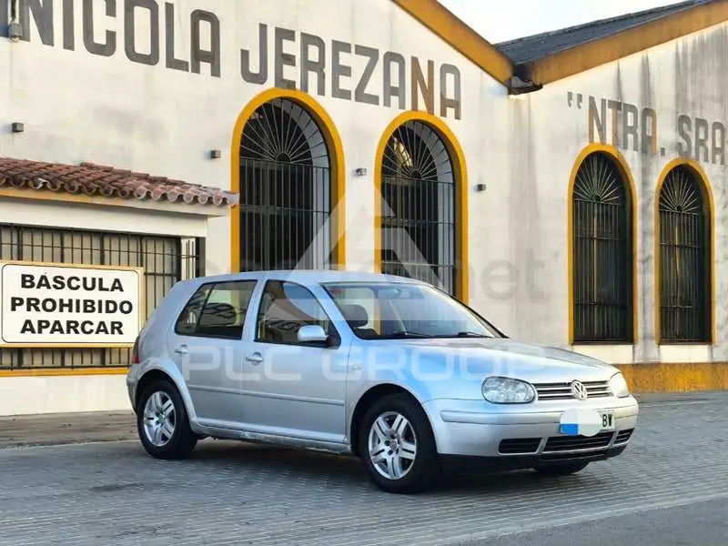 2001 Volkswagen GOLF