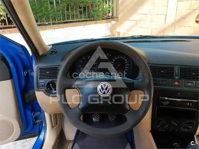 2001 Volkswagen GOLF