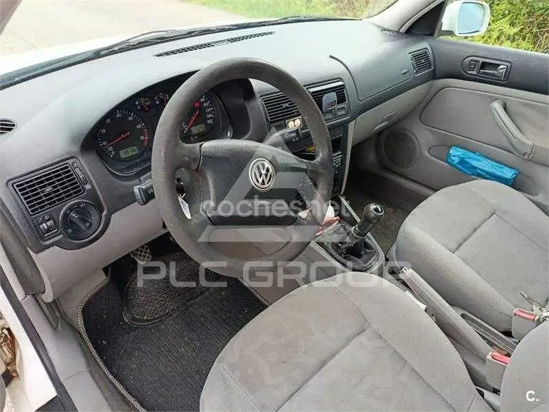 2001 Volkswagen GOLF
