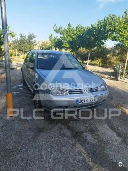 2001 Volkswagen GOLF