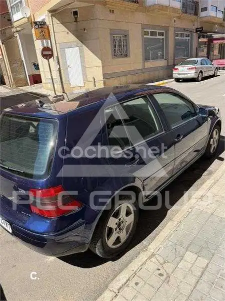 2001 Volkswagen GOLF