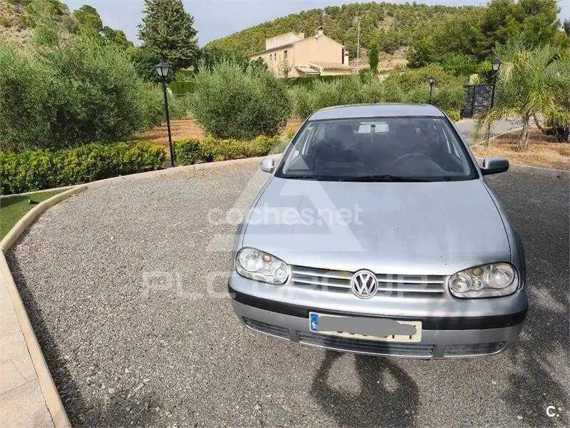 2001 Volkswagen GOLF