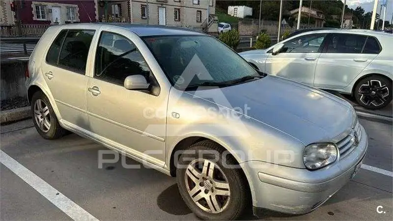 2001 Volkswagen GOLF