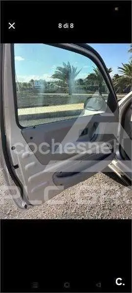 2001 Land Rover 