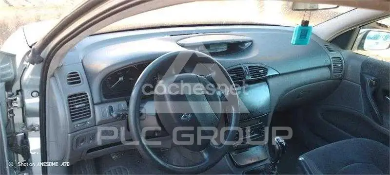 2001 Renault Laguna