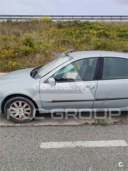 2001 Renault Laguna