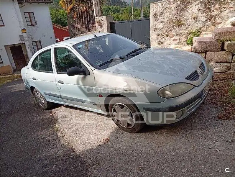 2001 Renault Megane