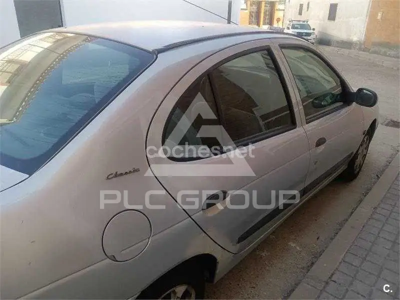 2001 Renault Megane
