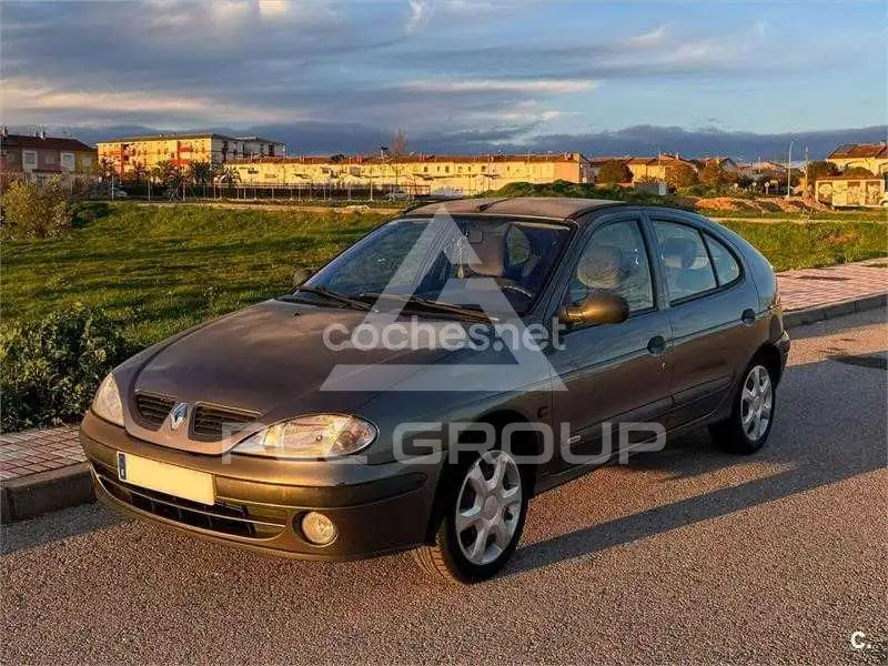 2001 Renault Megane