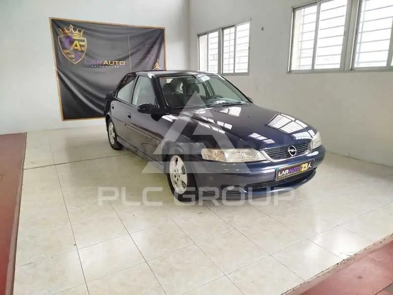 2001 Opel Vectra