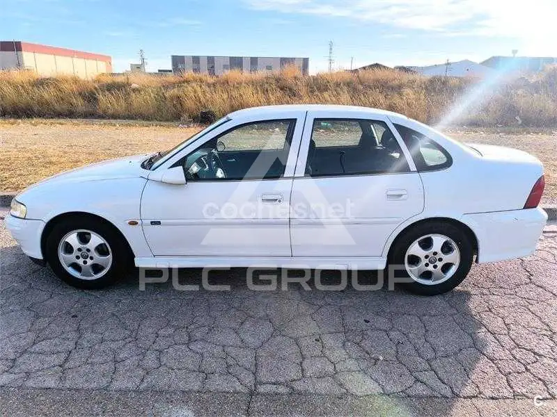 2001 Opel Vectra
