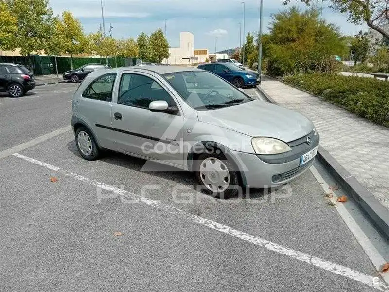 2001 Opel Corsa