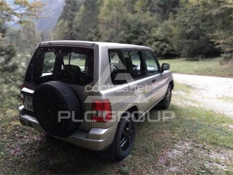 2002 Mitsubishi MONTERO