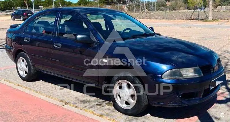 2002 Mitsubishi Carisma