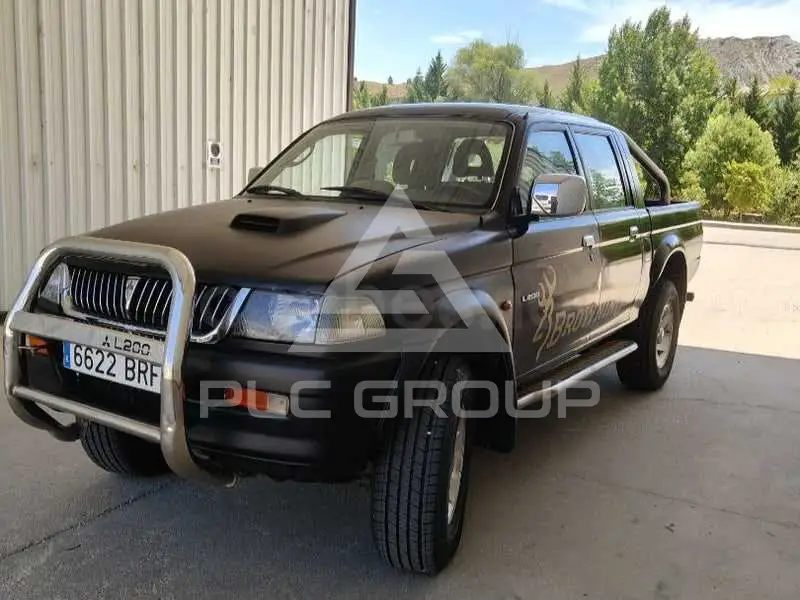 2002 Mitsubishi L200