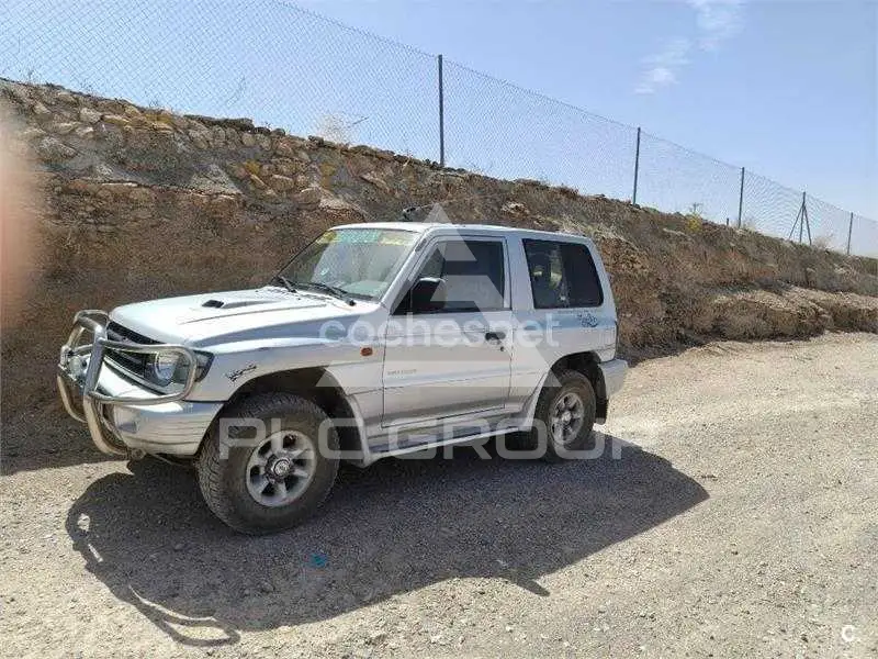 2002 Mitsubishi MONTERO