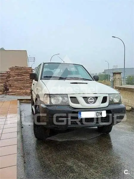 2002 Nissan Terrano