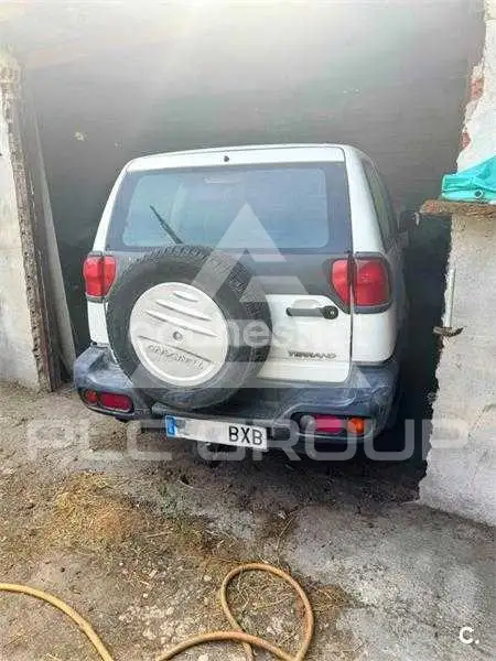 2002 Nissan Terrano