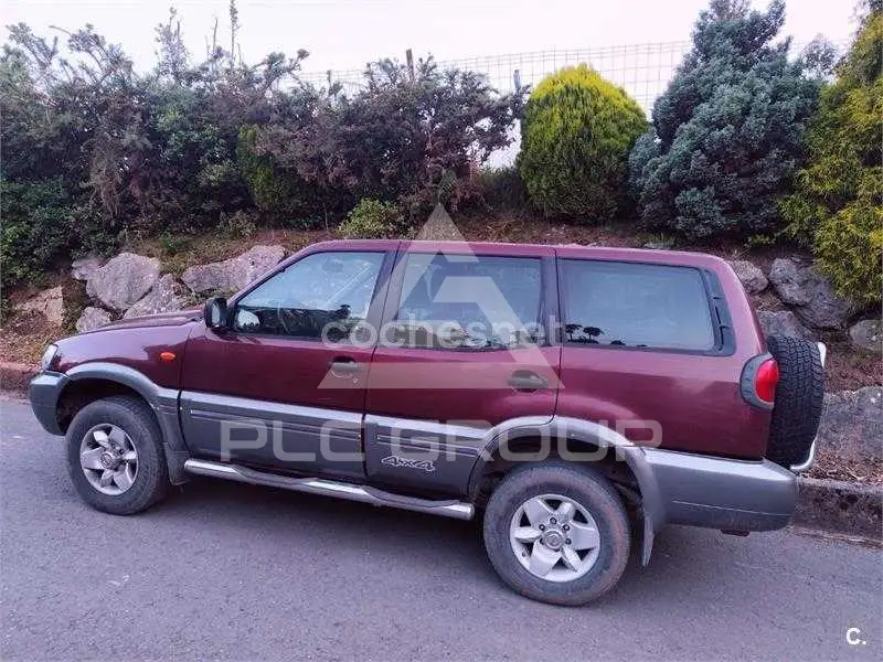 2002 Nissan Terrano