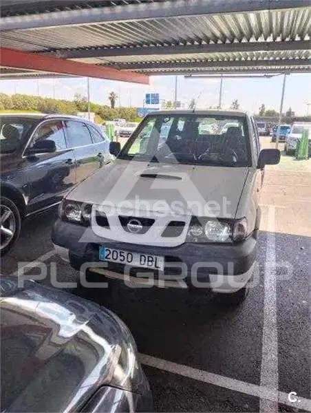 2002 Nissan Terrano