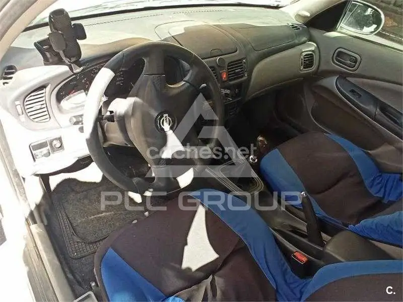 2002 Nissan ALMERA