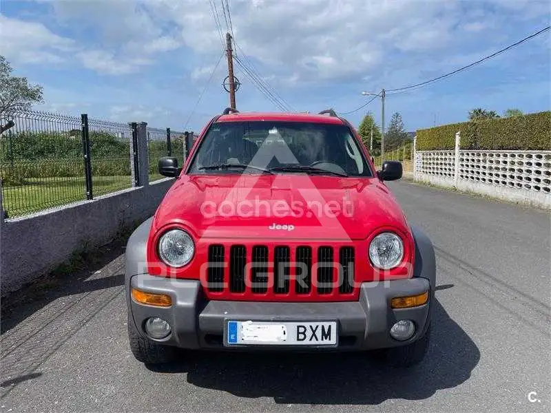 2002 Jeep CHEROKEE