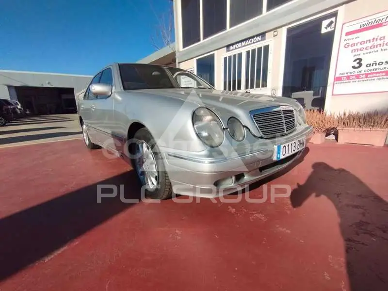 2002 Mercedes Benz E-Class